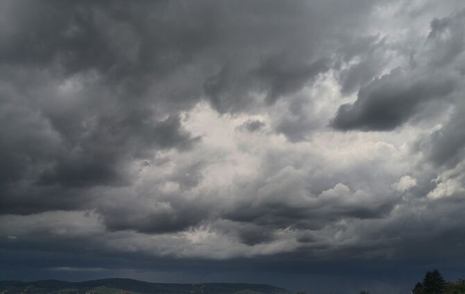Der DWD warnt vor Gewittern am Donnerstag (Symbolfoto).