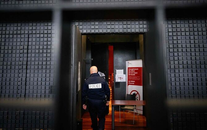 Lebenslange Haft in Frankreich für deutschen «Maskenmann»