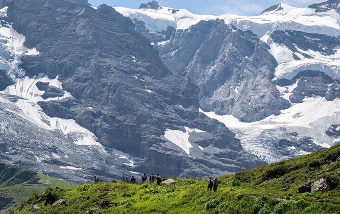 Die vermisste Wanderin wurde in den Schweizer Alpen tot gefunden. (Symbolbild)