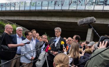 Bundesverkehrsminister Schnieder besucht Bonner Nordbrücke