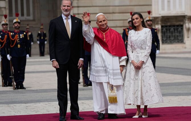 Papst Leo XIV.  reist nach Spanien