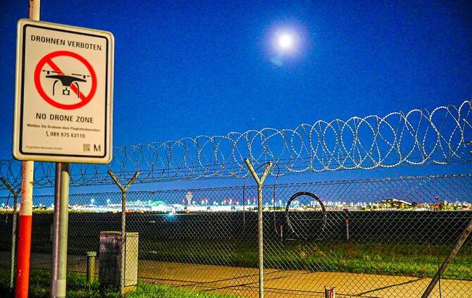 Der Flughafen München musste im Oktober wegen Drohnensichtungen mehrfach den Betrieb einstellen