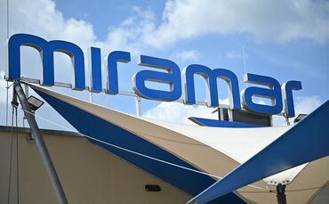 Nach einem Rutschen-Unfall im Spaßbad «Miramar» in Weinheim ist ein Mann gestorben. (Symbolbild)