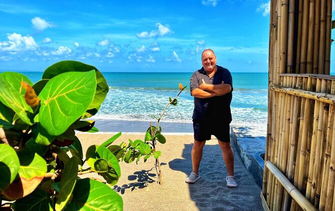 Der Remshaldener Auswanderer Michael Hagenmayer auf Bali.