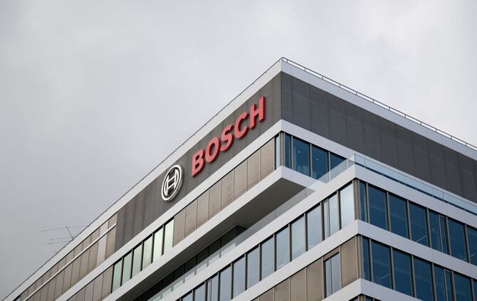 Bosch setzt künftig stärker auf einen rasant wachsenden Zukunftsmarkt: die Automatisierung und humanoide Robotik. (Archivbild)
