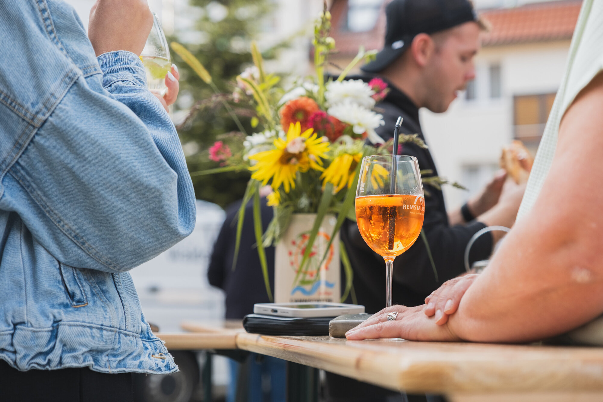 When the town center becomes a meeting place: