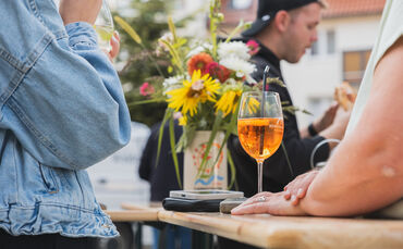 Zwischen Aperol und Sommerbrot: Kaisersbach genießt den Sommer. (Archivbild)