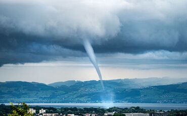 Wasserhose über dem Bodensee