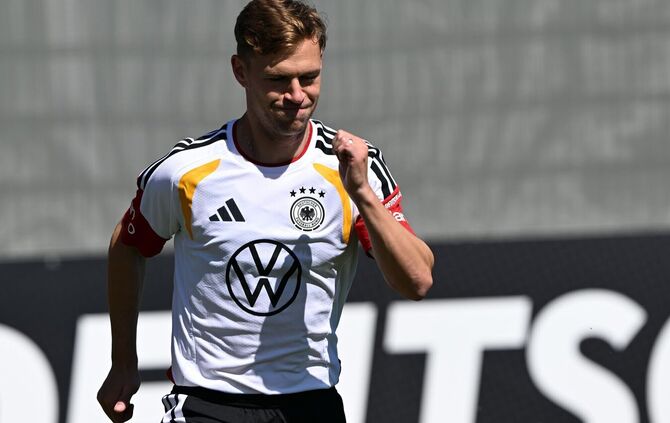 Joshua Kimmich geht als Kapitän immer voran, auch auf dem Trainingsplatz.