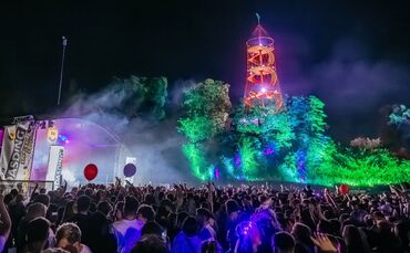 Letztes Jahr startete das altbekannte Fest auf dem Killesberg mit neuem Namen durch: Stadtwerke Stuttgart Lichterfestival.