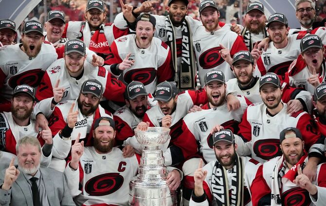 Vegas Golden Knights - Carolina Hurricanes