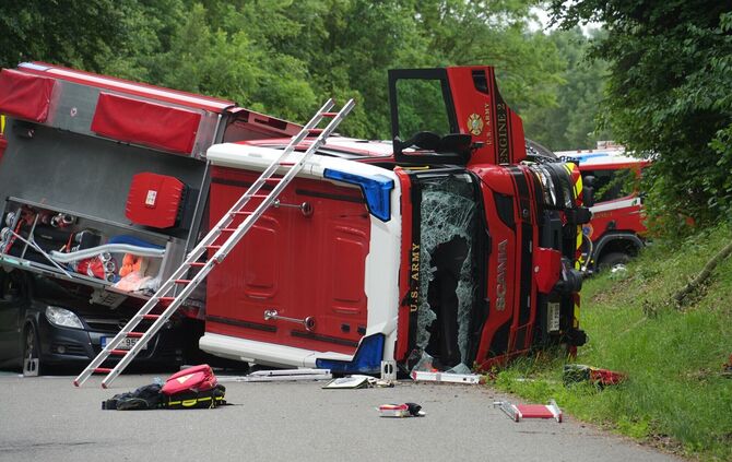 Der Unfall wurde über den Notruf gemeldet.