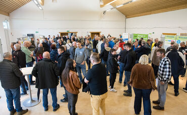 "Volle Hütte" in der Halle des KTSV Hößlinswart.