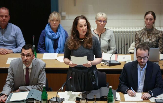 Nach Messerangriff: Bürgermeisterin von Herdecke startet
