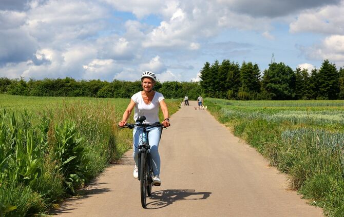 Annina Baur ist mit dem E-Bike gependelt: Zeitlich ist das eine überlegenswerte Alternative zur S-Bahn.