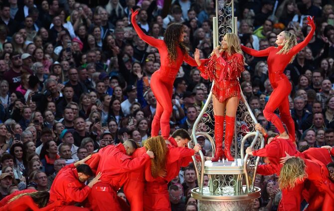Auch in Amsterdam sollte Helene Fischer vor Zehntausenden Fans auftreten – keine zwei Wochen vor dem Konzert wurde der Ort nun a
