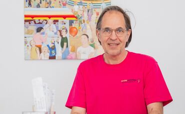 Kinderarzt Dr. Ralf Brügel appelliert im Fall des in Schorndorf verstorbenen Kindes für mehr Zurückhaltung.