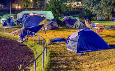 Verletzte bei Blitzeinschlag auf Sportfest