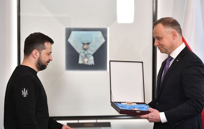 Selenskyj und Duda bei Ordensüberreichung