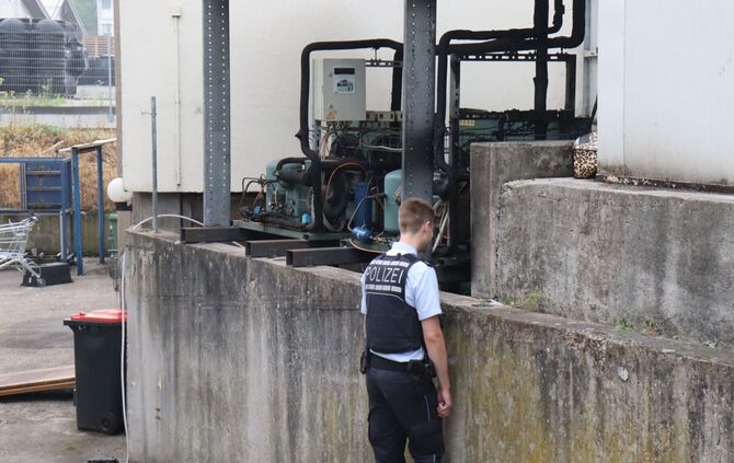Die Polizei ermittelt zur Brandursache.