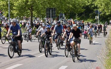 Rund 2500 Radler waren laut ADFC am Sonntag bei der Radsternfahrt unterwegs.