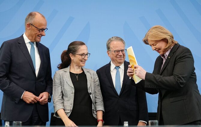 Rentenkommission legt Bericht vor