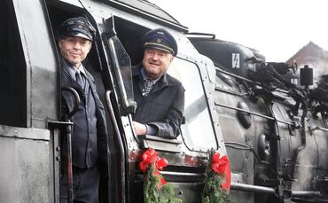 Die Schwäbische Waldbahn war ein Herzensprojekt des früheren Bürgermeisters Hermann Holzner. Bei der Eröffnungsfahrt am 8. Mai 2