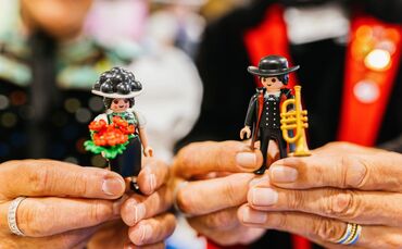Präsentation Playmobil-Set "Schwarzwaldpaar"