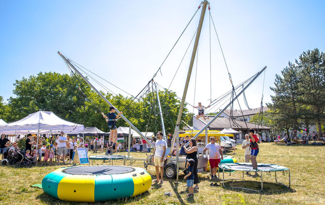 Viel geboten ist für Familien beim großen Jahresfest der Paulinenpflege (Archivfoto).