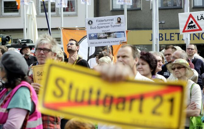 Haben die Grünen die Stuttgart-21-Gegner verraten? Foto von einer Demo im Juli 2011.