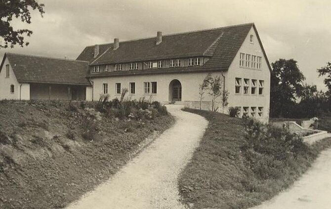 So sah die Grundschule im Jahre 1951 aus.