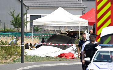 Elf Tote bei Flugzeugabsturz in Frankreich