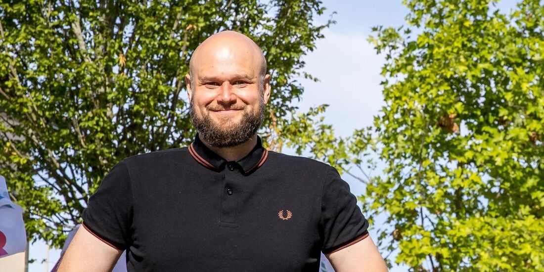 Mark Gutwinski (SPD, Archivfoto) würde gerne Eltern mit geringem Einkommen bei den Kita-Gebühren entlasten.