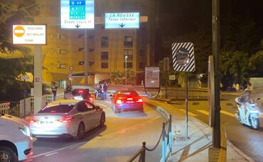 Einsatzkräfte aus Monaco und Frankreich suchen mit Hochdruck nach dem Täter.