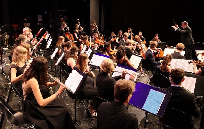 Das Sinfonieorchester der Jugendmusikschule Schorndorf.