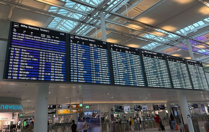 Abfertigungsstopp am Münchner Flughafen nach Unwetterwarnung