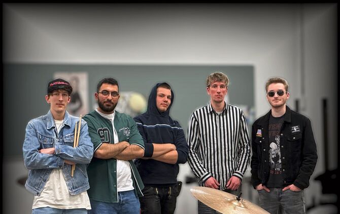 Die Band Horizon spielt Rock und hat sich an der Musik- und Kunstschule Winnenden gegründet. Zu hören am Freitag auf dem Marktpl