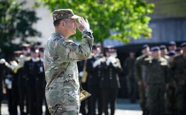 Übergabe 1. Deutsch-Niederländisches Korps in Estland