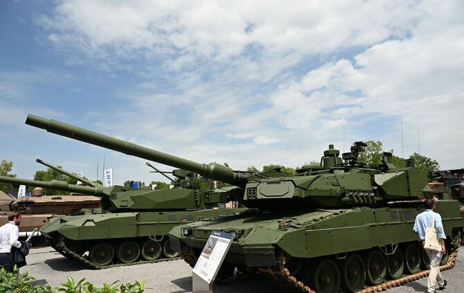 Kampfpanzer Leopard 2A8