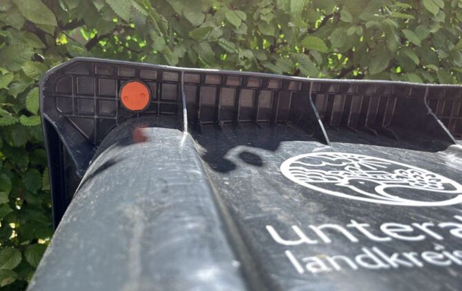 So sieht der RFID-Chip an der Mülltonne aus.