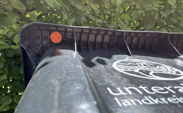 So sieht der RFID-Chip an der Mülltonne aus.