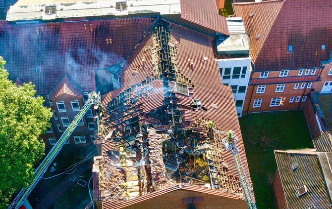 Tote bei Brand in einem Krankenhaus
