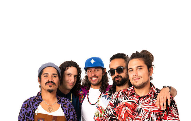 Die fünfköpfige Band El Flecha Negra spielt am 17. Juli im Kulturhaus Schwanen.