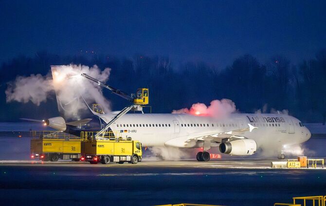 Winterwetter - Flughafen München