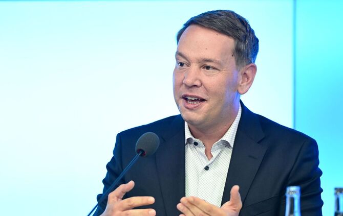 Gesundheitsminister Oliver Hildenbrand