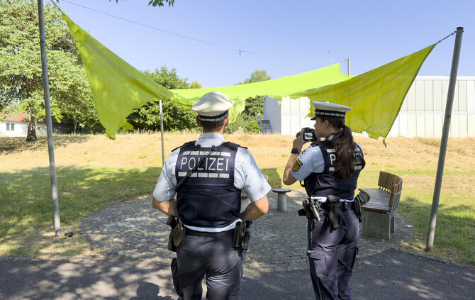 Die Polizei hat den Schaden am Donnerstag, 2. Juli 2026, in Augenschein genommen.