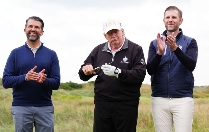 US-Präsident Trump mit Söhnen Donald und Eric