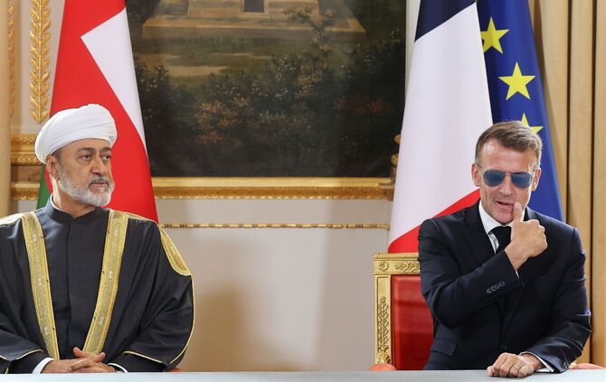 Paris und London wollen Straße von Hormus mit Oman absichern