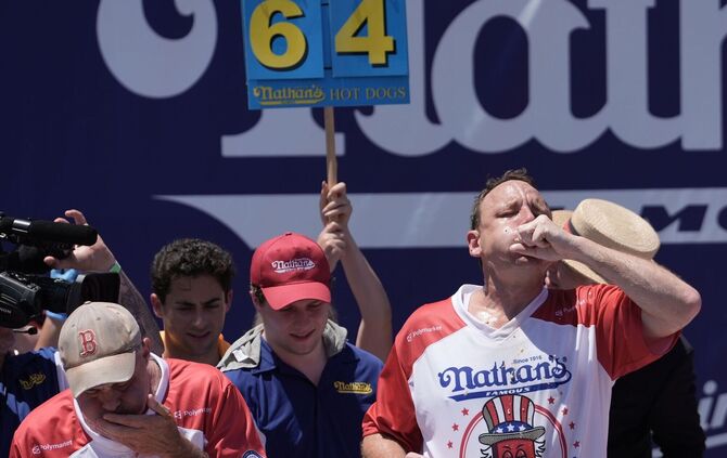 Hot-Dog-Wettessen auf Coney Island