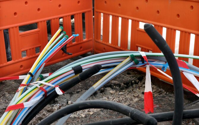 Wer will noch eins, wer hat noch nicht? Die Vermarktung der Glasfaser läuft schleppend in Alfdorf. (Symbolbild)
